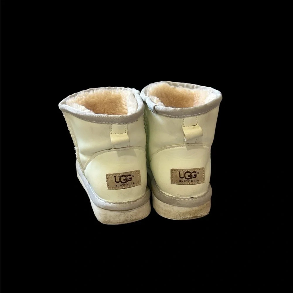 Ugg Glow In The Dark Boots